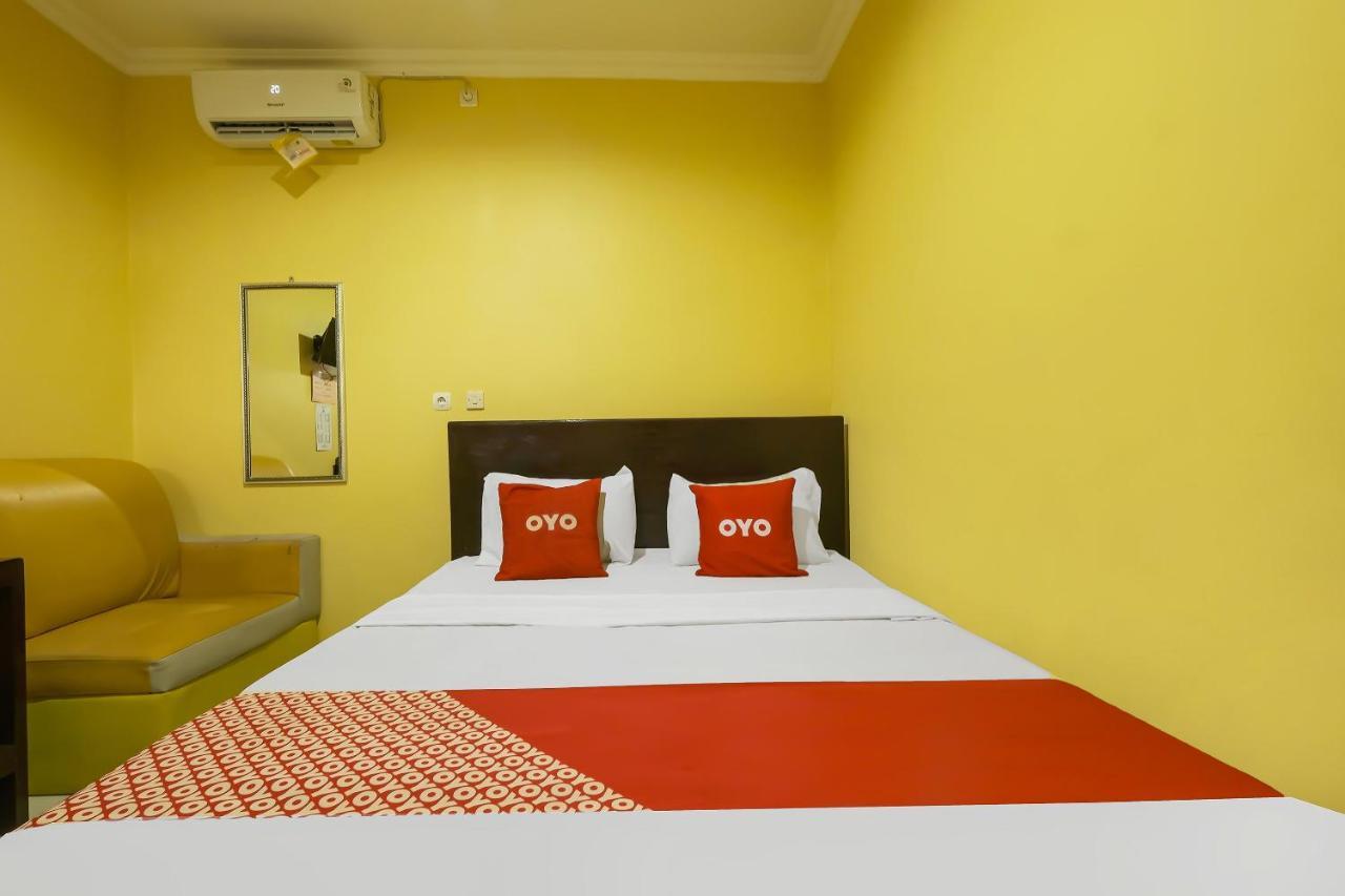 Oyo 92483 Hotel Kirana Salatiga Exterior foto